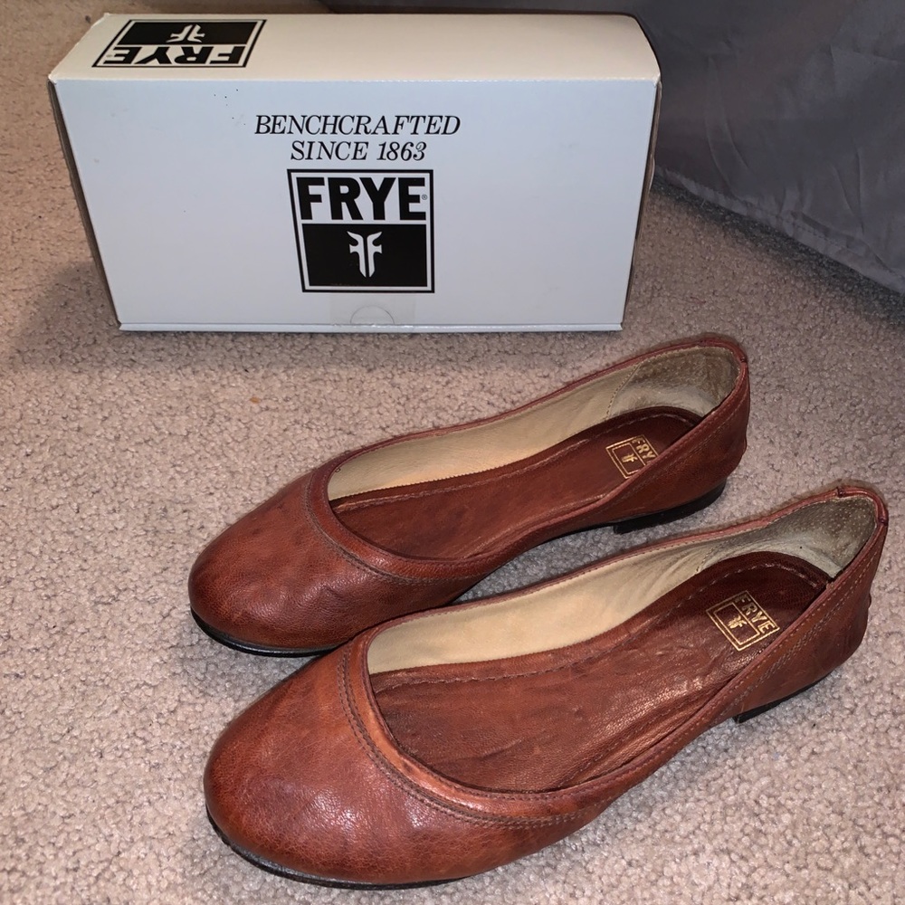 Frye Carson Ballet Flats